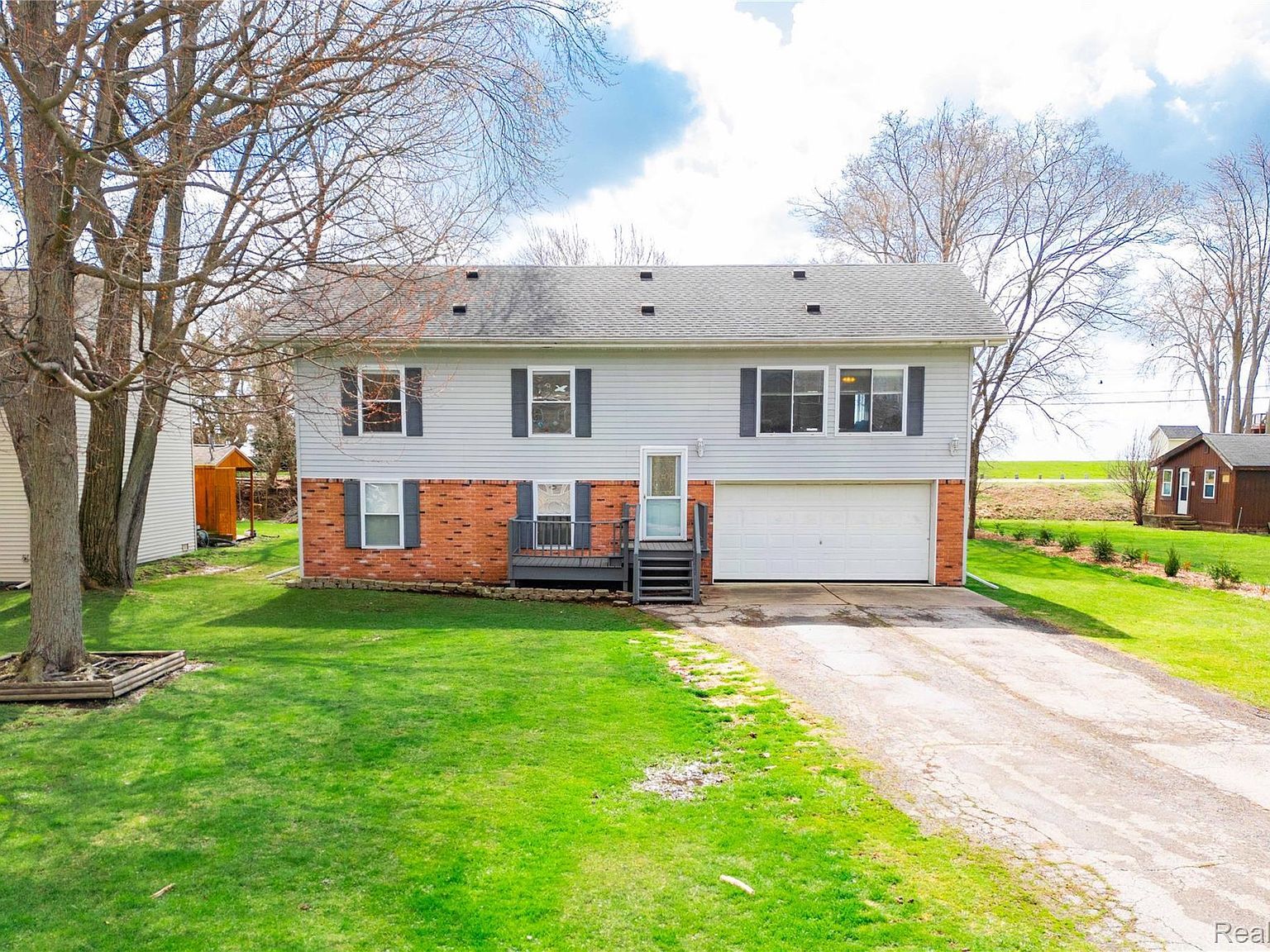 7522 Sovey Dr Newport, MI 48166 - Thumbnail 3