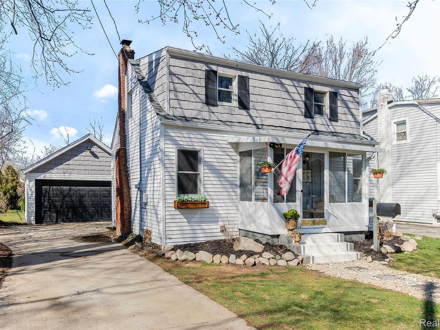 716 W 2nd St Davison, MI 48423 - Thumbnail 3