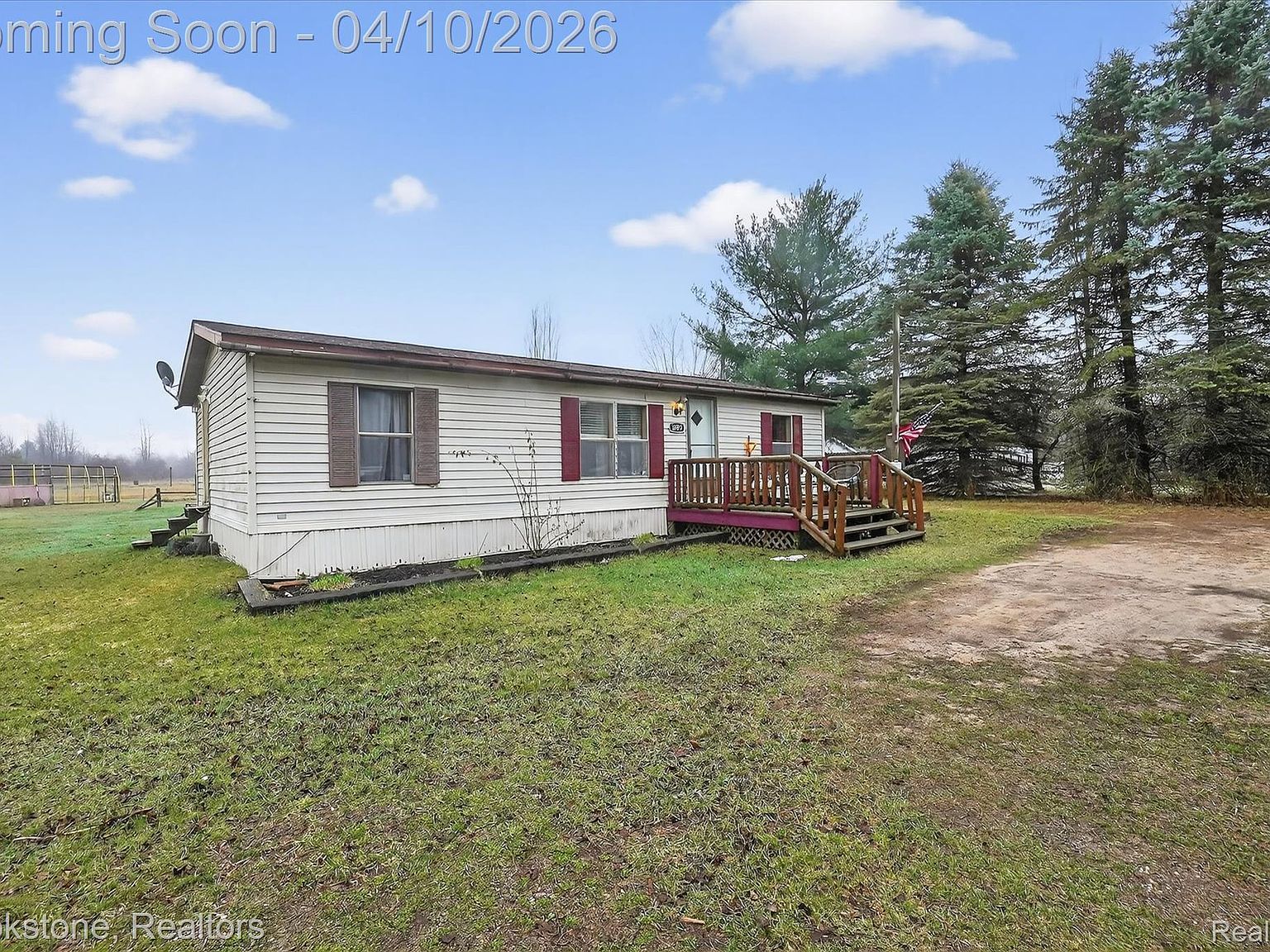 3892 N Ely Hwy Alma, MI 48801 - Thumbnail 3