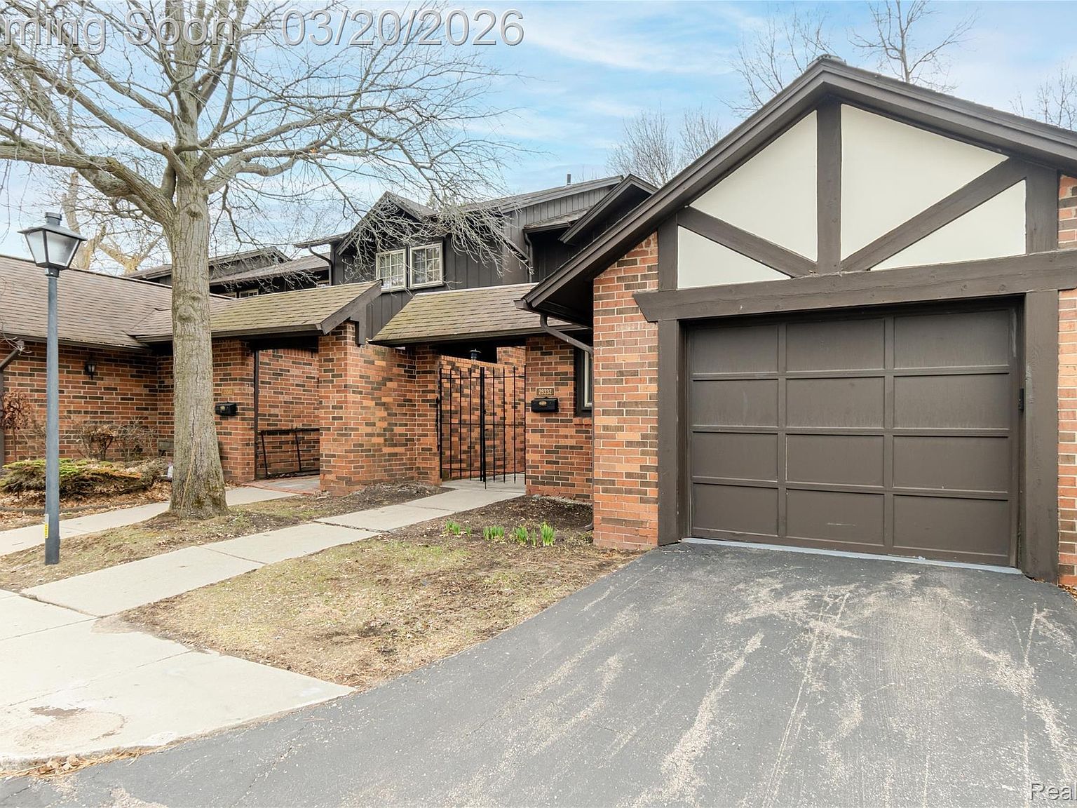 29332 Wellington Rd W Southfield, MI 48034 - Thumbnail 3
