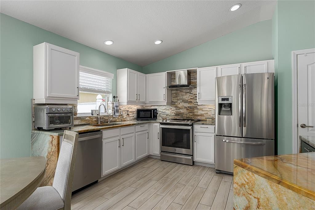 5209 Lansdowne Way Palmetto, FL 34221 - Thumbnail 3