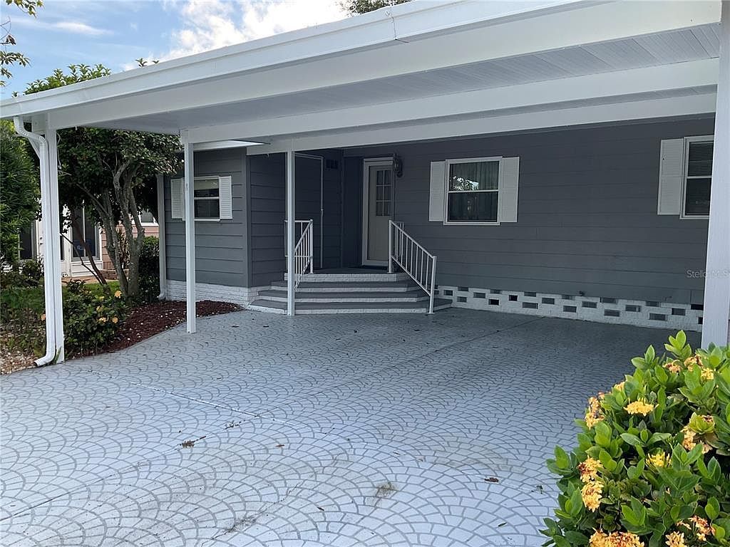 8505 Monarch Pl Palmetto, FL 34221 - Thumbnail 3