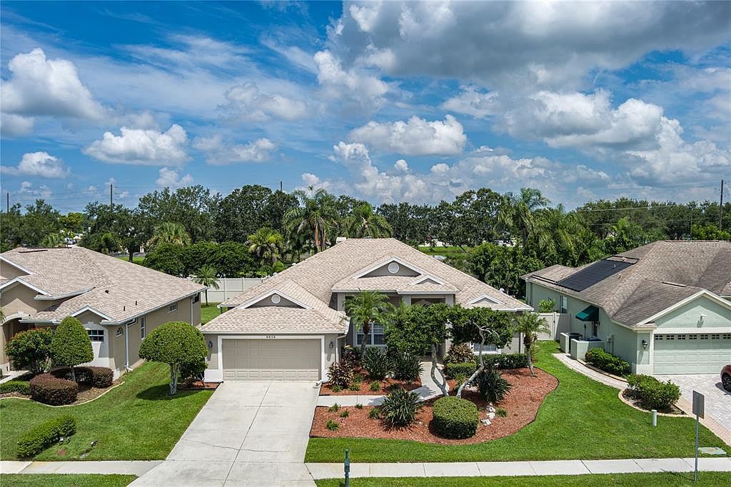 8808 30th St E Parrish, FL 34219 - Thumbnail 3