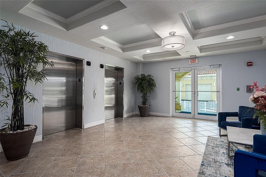 501 Haben Blvd UNIT 605 Palmetto, FL 34221 - Thumbnail 3