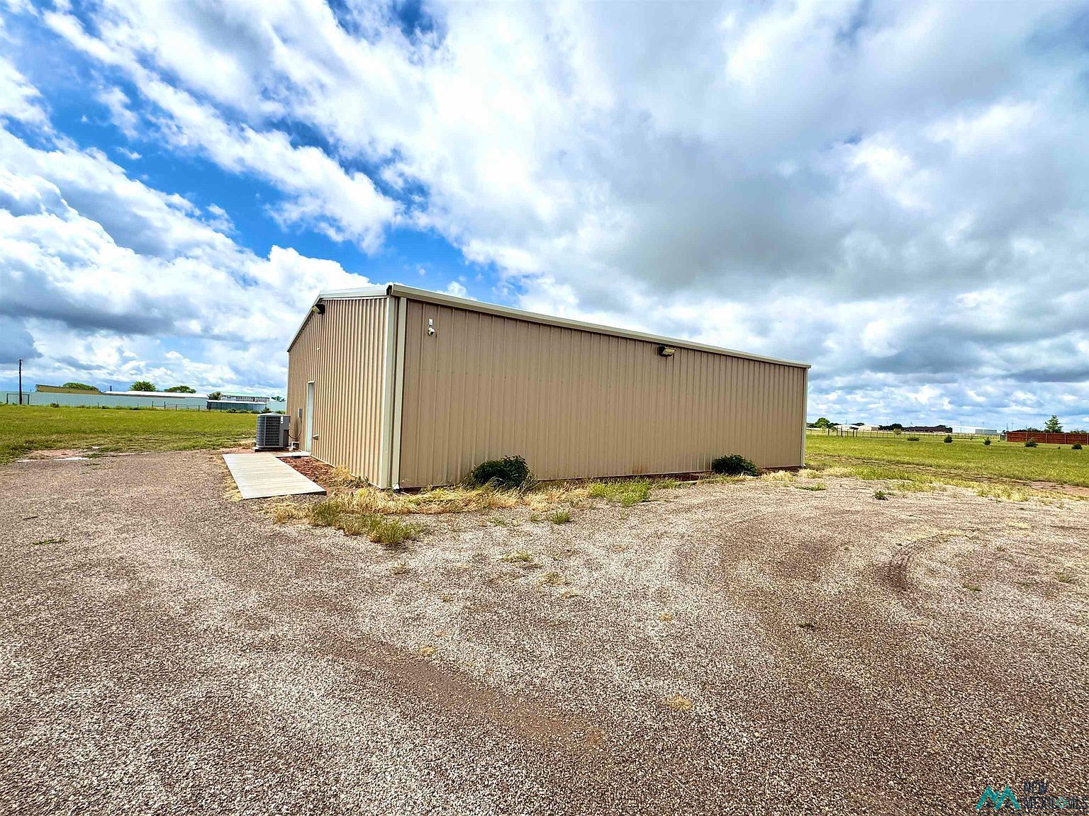 425 Springfield Dr Clovis, NM 88101 - Thumbnail 3