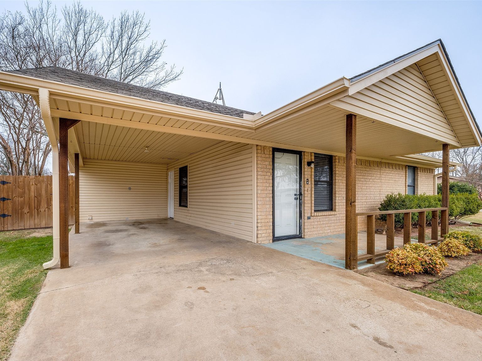 309 N Pecan St Leonard, TX 75452 - Thumbnail 3