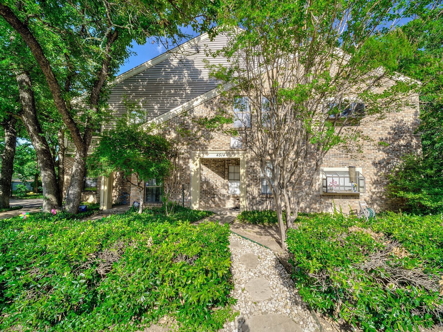 4514 Forestgate Cir Arlington, TX 76017 - Thumbnail 3