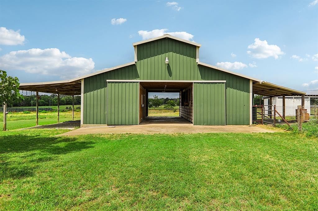 651 Double File Trce Liberty Hill, TX 78642 - Thumbnail 3