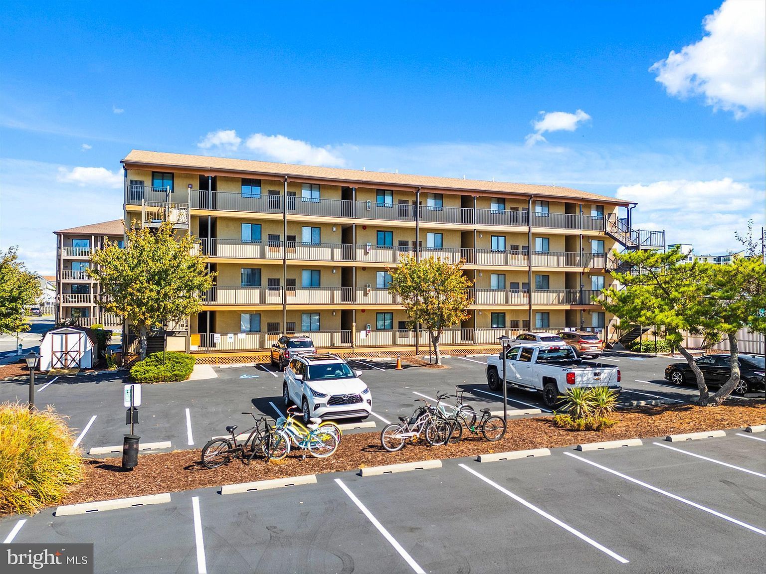 203 33rd St #30402 Ocean City, MD 21842 - Thumbnail 3