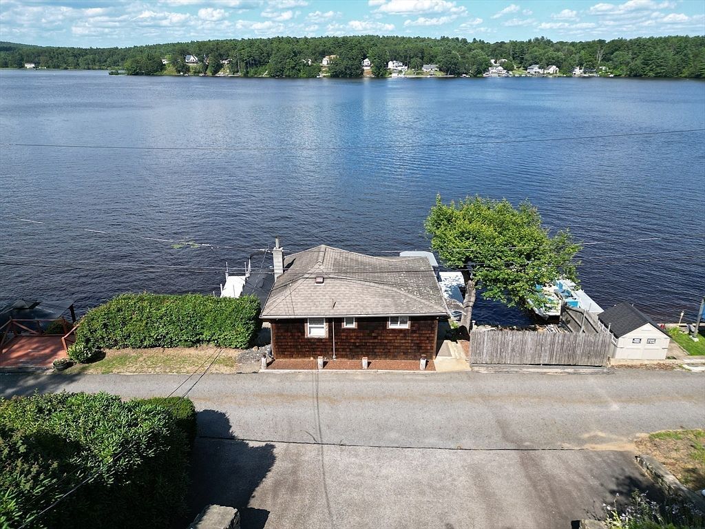 22 Beach Dr West Brookfield, MA 01585 - Thumbnail 3