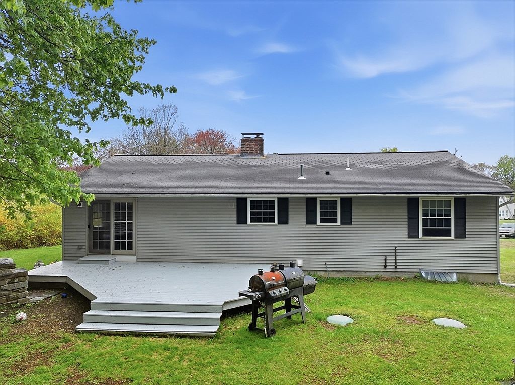 22 Birch St West Brookfield, MA 01585 - Thumbnail 3