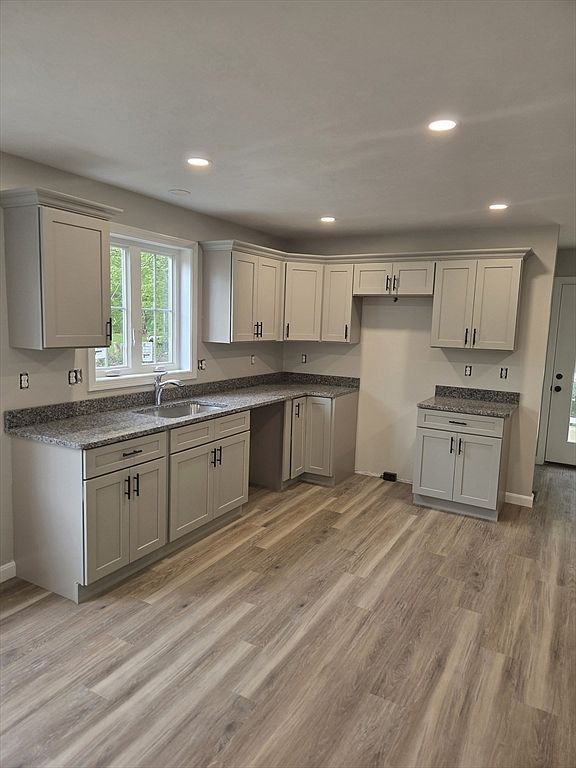 71 Pine St #A Warren, MA 01083 - Thumbnail 3