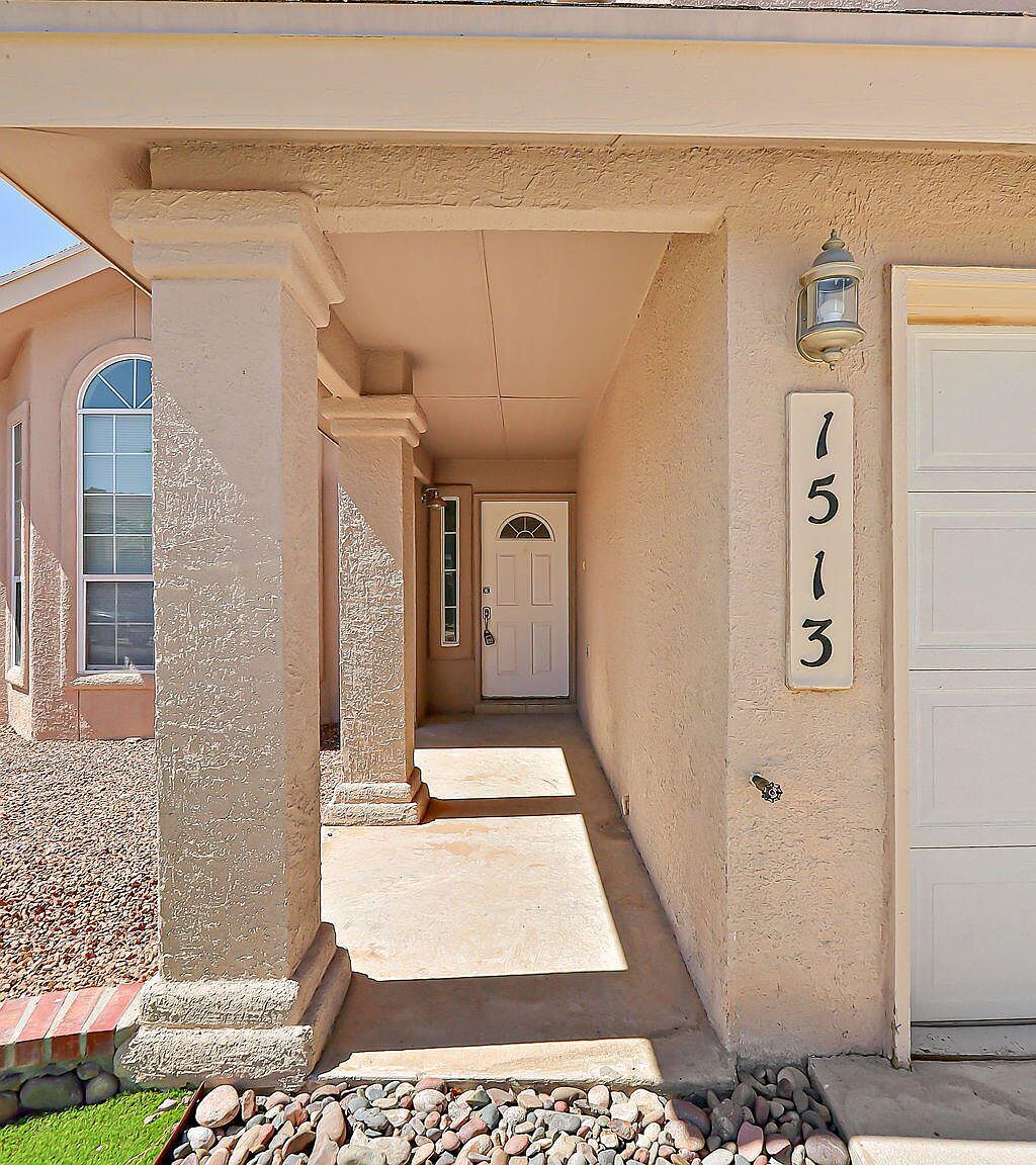 1513 Prickley Pear Dr El Paso, TX 79912 - Thumbnail 3