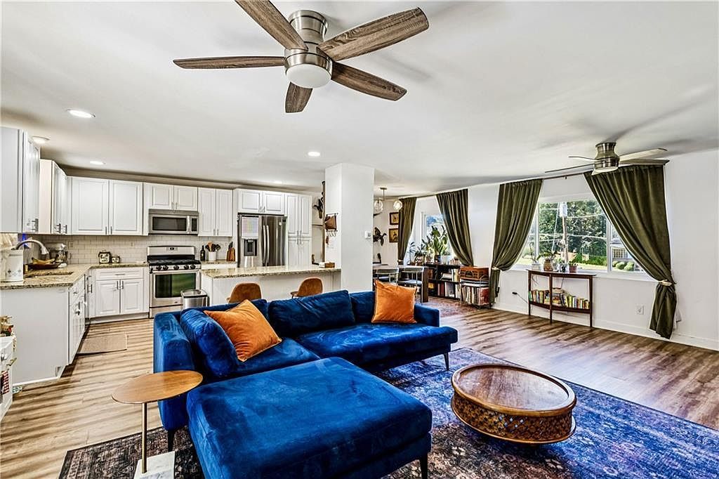 2407 Crestdale Cir SE Atlanta, GA 30316 - Thumbnail 3