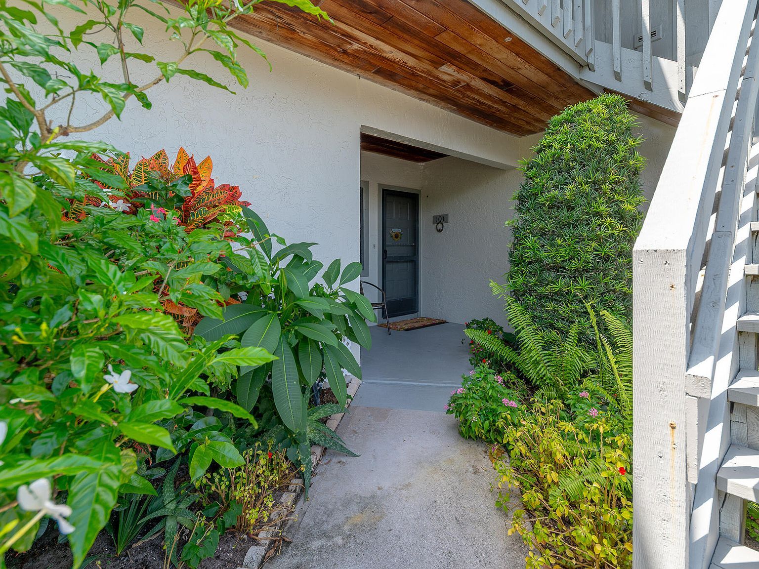 6295 SE Charleston Pl APT 101 Hobe Sound, FL 33455 - Thumbnail 3