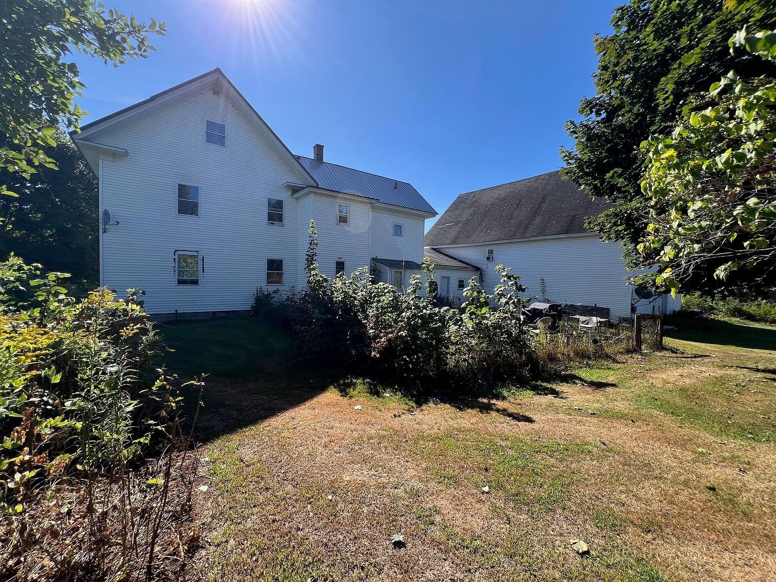 77 Main St Dexter, ME 04930 - Thumbnail 3