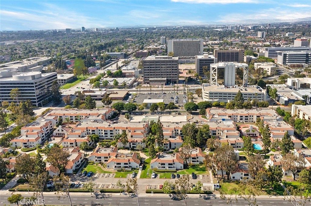 701 W 1st St Unit D101 Santa Ana, CA 92701 - Thumbnail 3