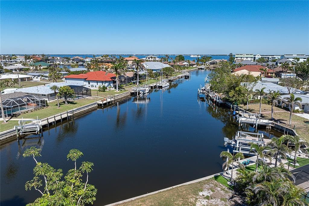 1940 W Marion Ave #19 Punta Gorda, FL 33950 - Thumbnail 3