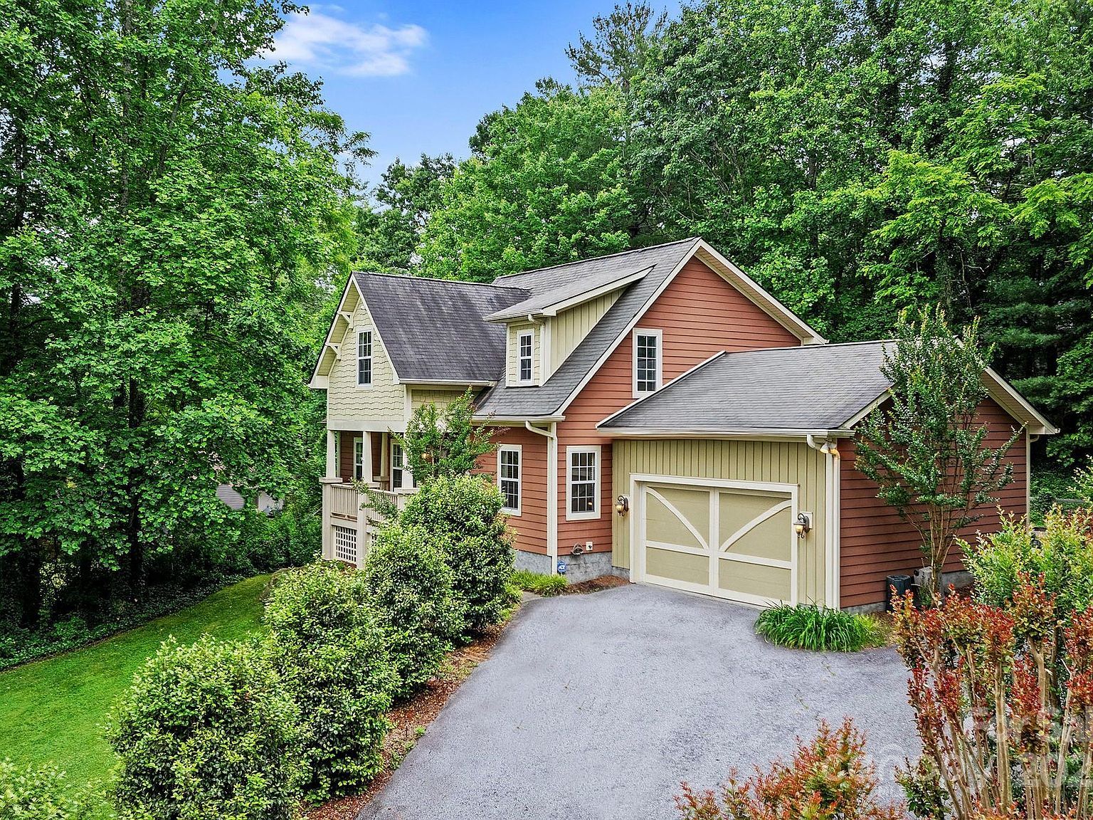 508 Fairway Dr Hendersonville, NC 28739 - Thumbnail 3