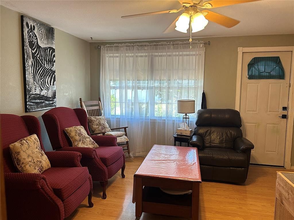 11412 103rd St Largo, FL 33773 - Thumbnail 3