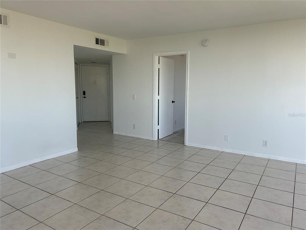 6365 Bahia Del Mar Blvd APT 506 Saint Petersburg, FL 33715 - Thumbnail 3