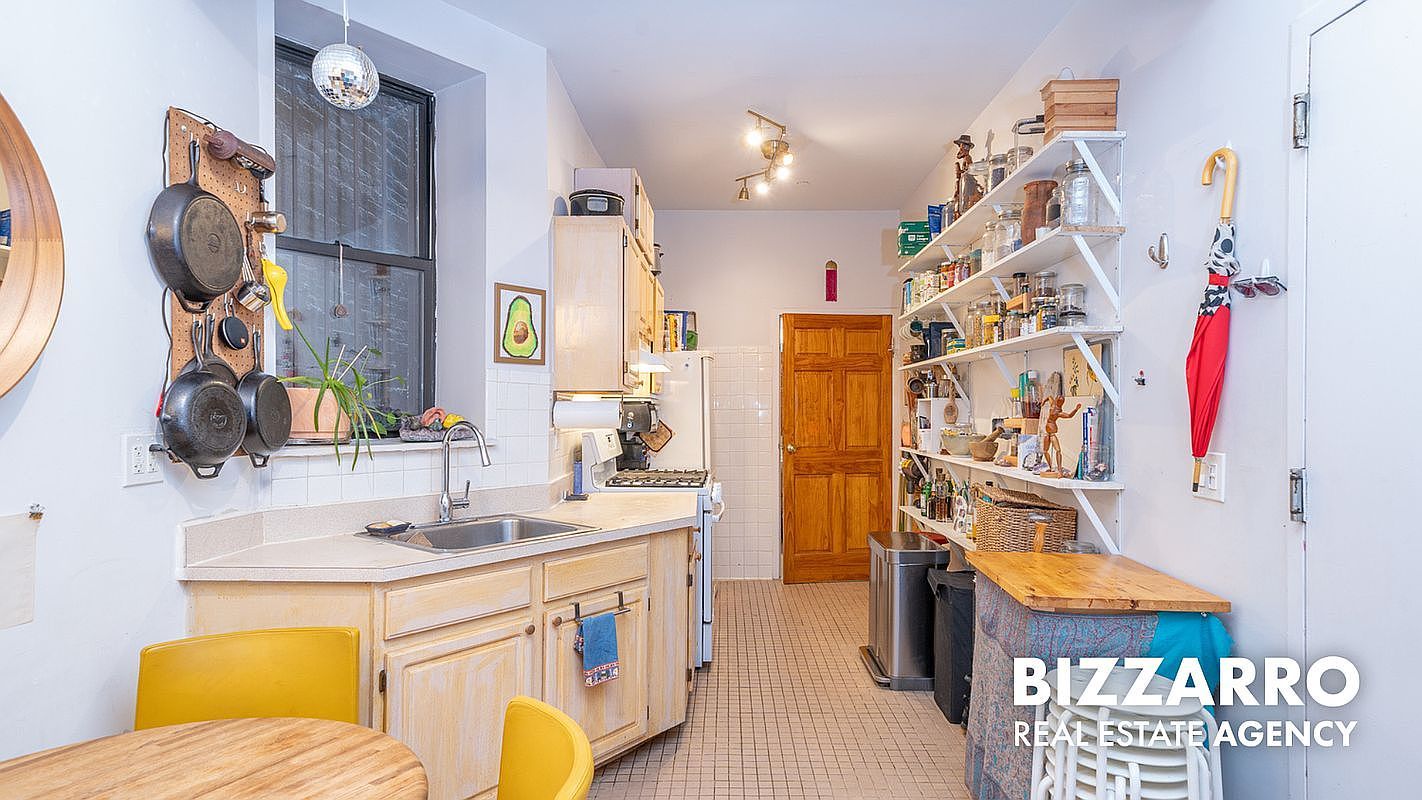 135 W 89th St APT 2 New York, NY 10024 - Thumbnail 3