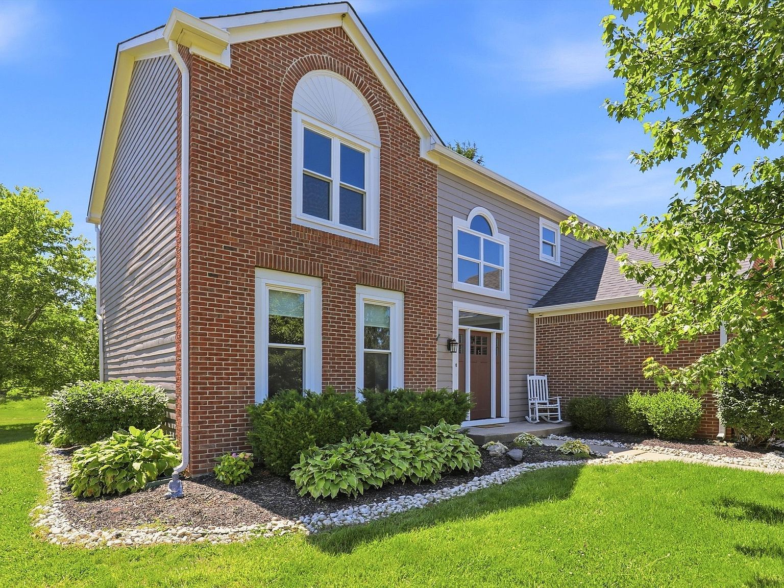10325 Blue Fin Dr Indianapolis, IN 46256 - Thumbnail 3