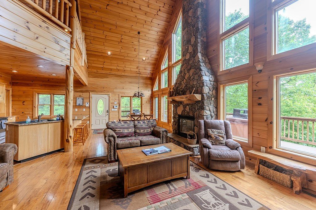 325 Edith Ln Bryson City, NC 28713 - Thumbnail 3