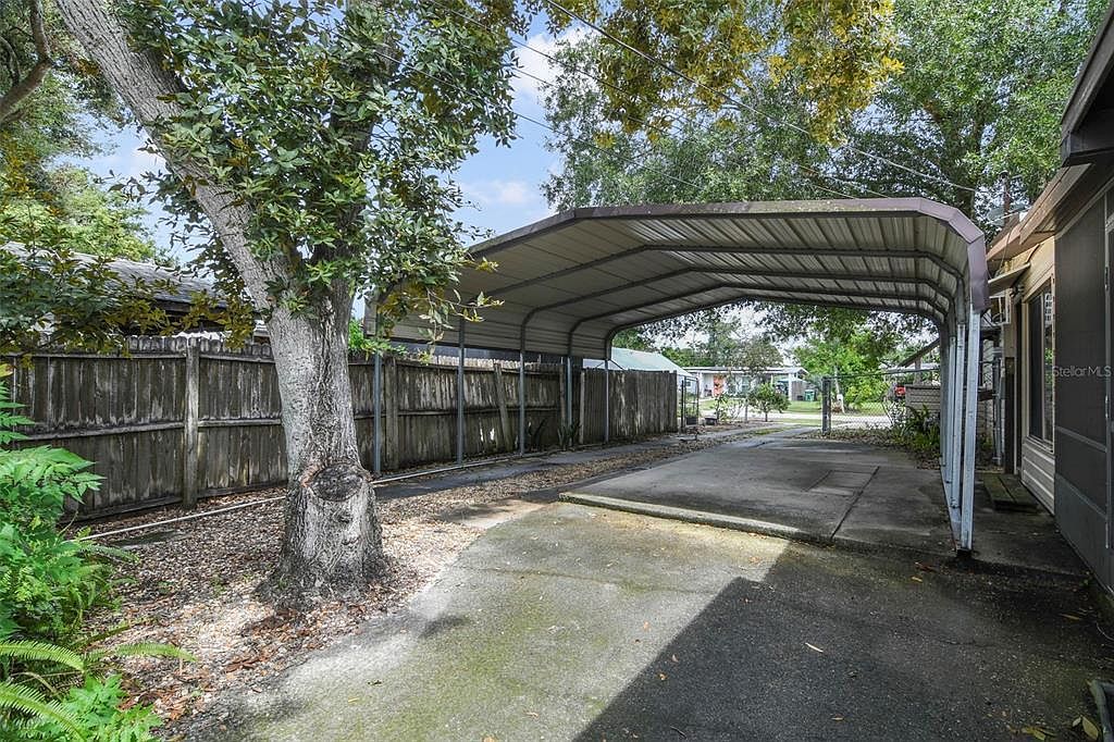 1418 Corinthian Ave Deltona, FL 32725 - Thumbnail 3