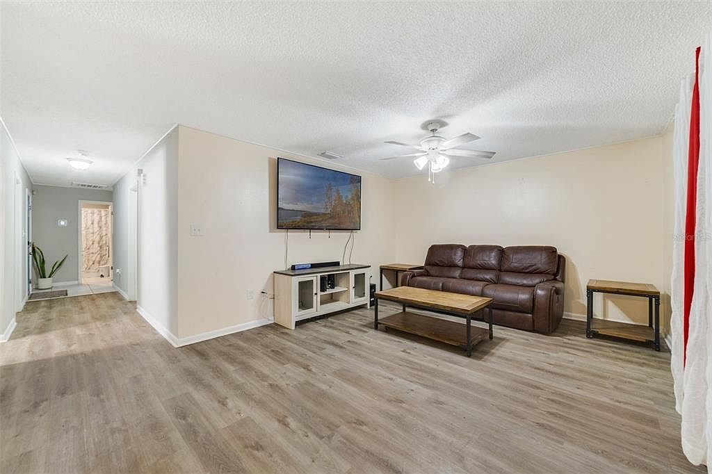 3215 Troy Ave Lakeland, FL 33803 - Thumbnail 3