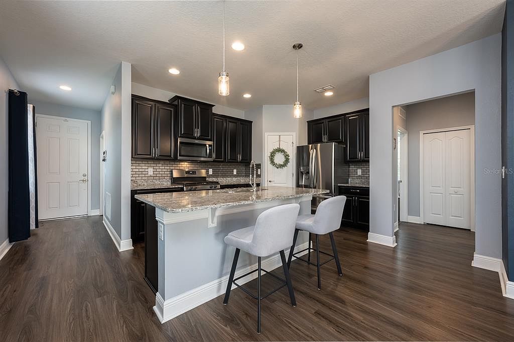 1398 Riley Cir Deland, FL 32724 - Thumbnail 3