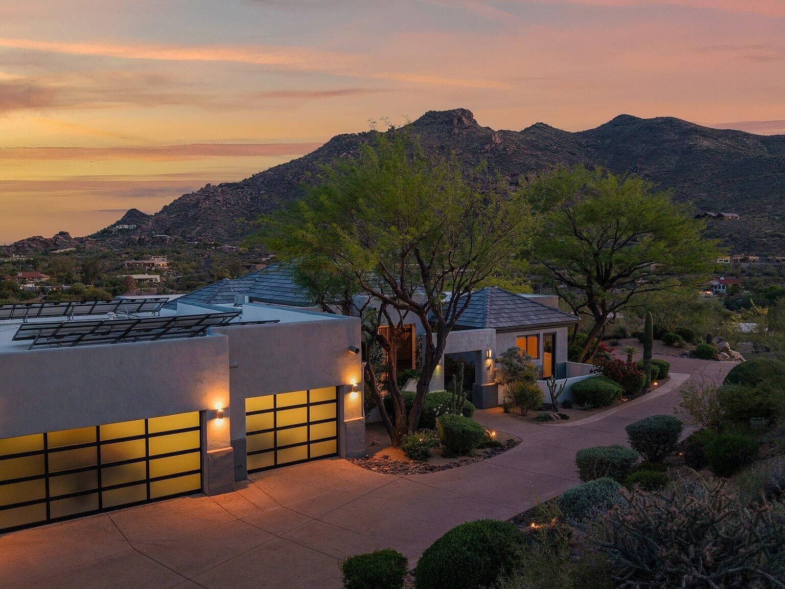 37221 N Holiday Ln Carefree, AZ 85377 - Thumbnail 3