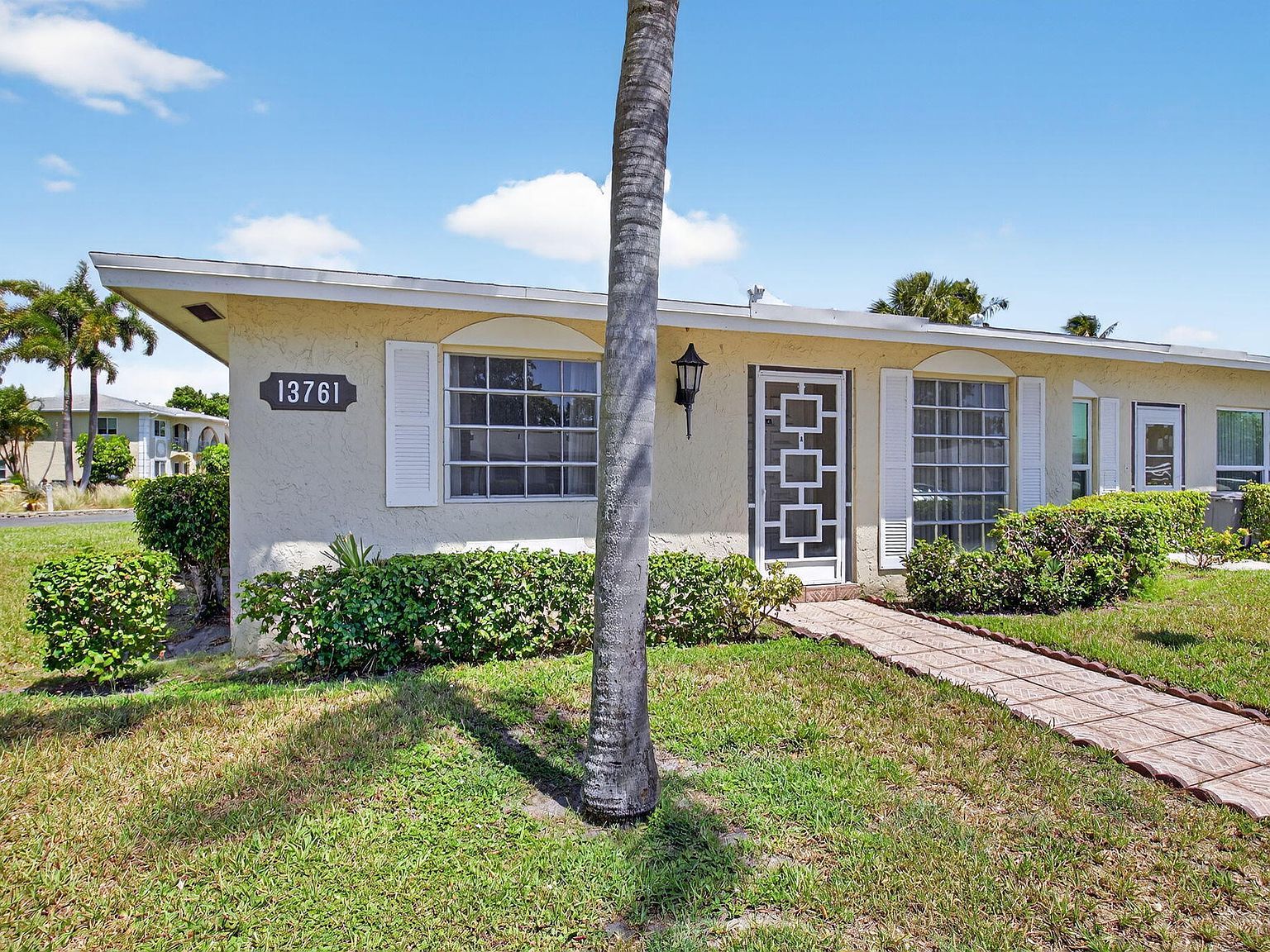 13761 Flora Pl APT A Delray Beach, FL 33484 - Thumbnail 3