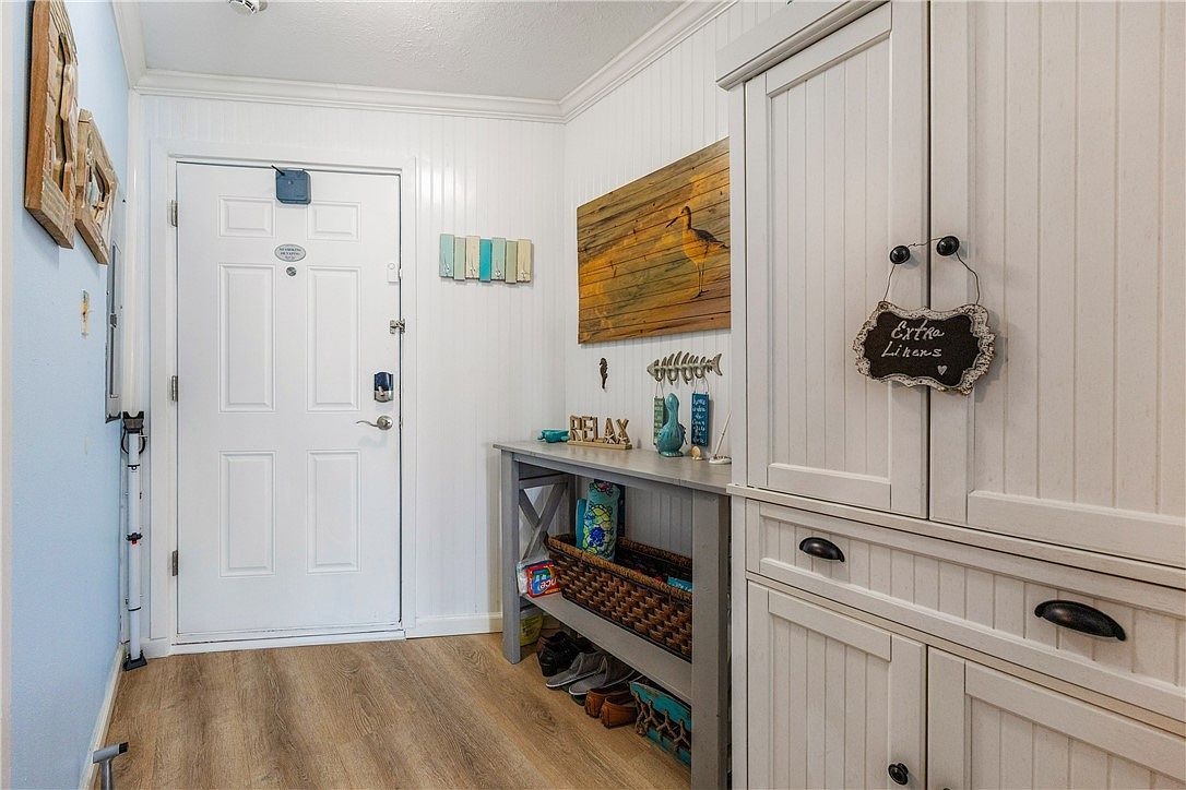 3938 Surfside Blvd UNIT 2306 Corpus Christi, TX 78402 - Thumbnail 3