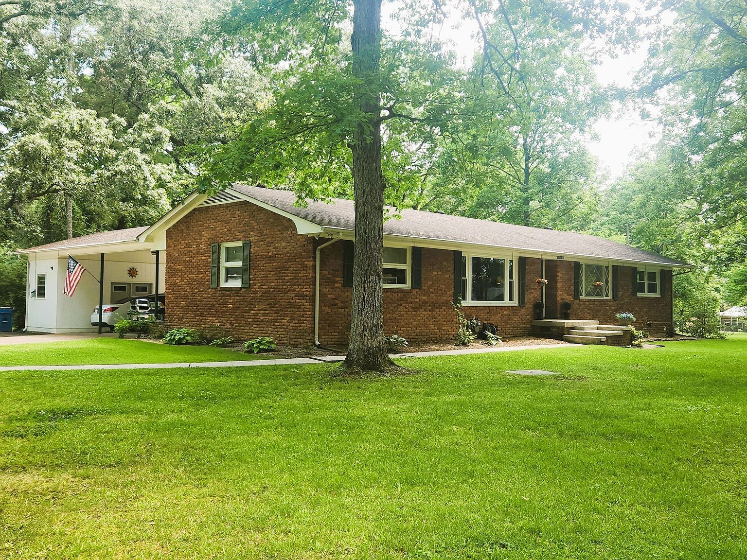 215 White Oak Dr Manchester, TN 37355 - Thumbnail 3