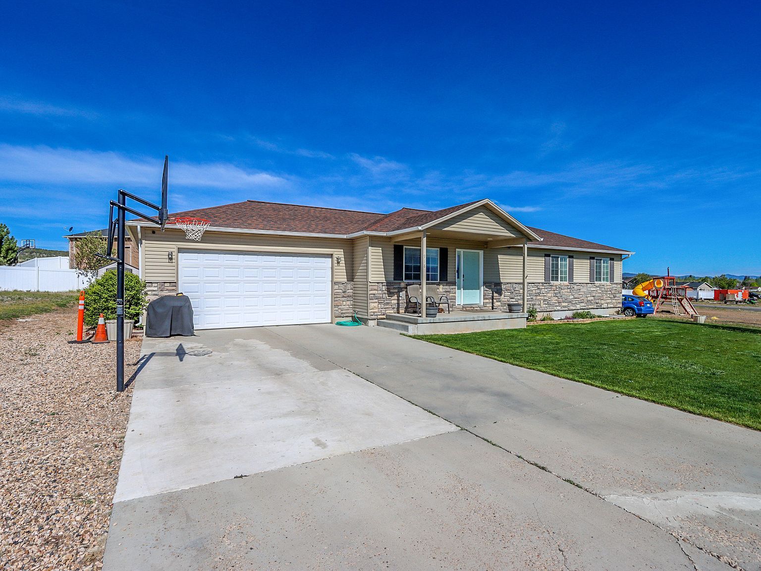918 S 190 E Panguitch, UT 84759 - Thumbnail 3