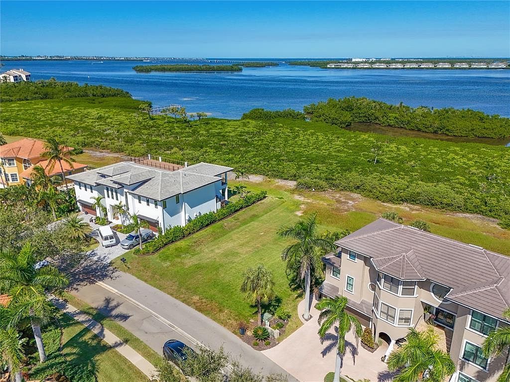 12405 Baypointe Ter Cortez, FL 34215 - Thumbnail 3