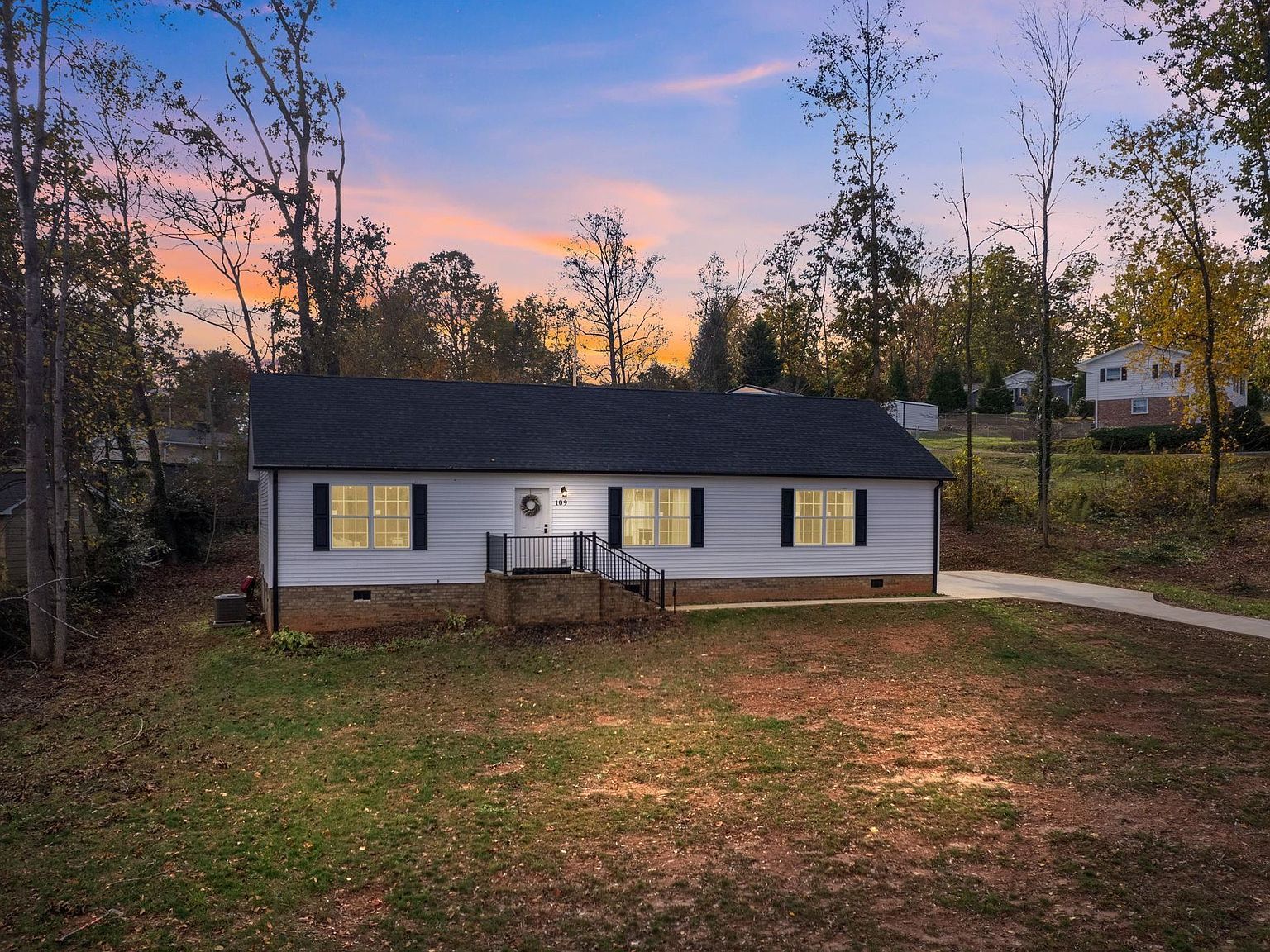 109 Gail Ave Pickens, SC 29671 - Thumbnail 3