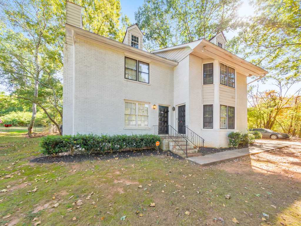 2611 Golfview Terrace Southeast, Conyers, Georgia 30013, USA, GA - Thumbnail 3