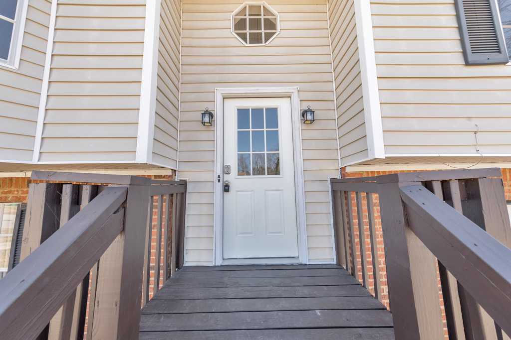 961 Redan Trce, Stone Mountain, GA, USA, 30088 - Thumbnail 3