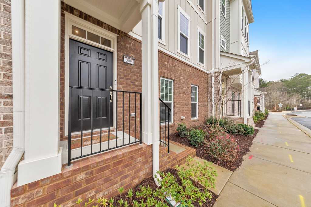 309 Hudson Way, Woodstock, GA, USA, 30189 - Thumbnail 3