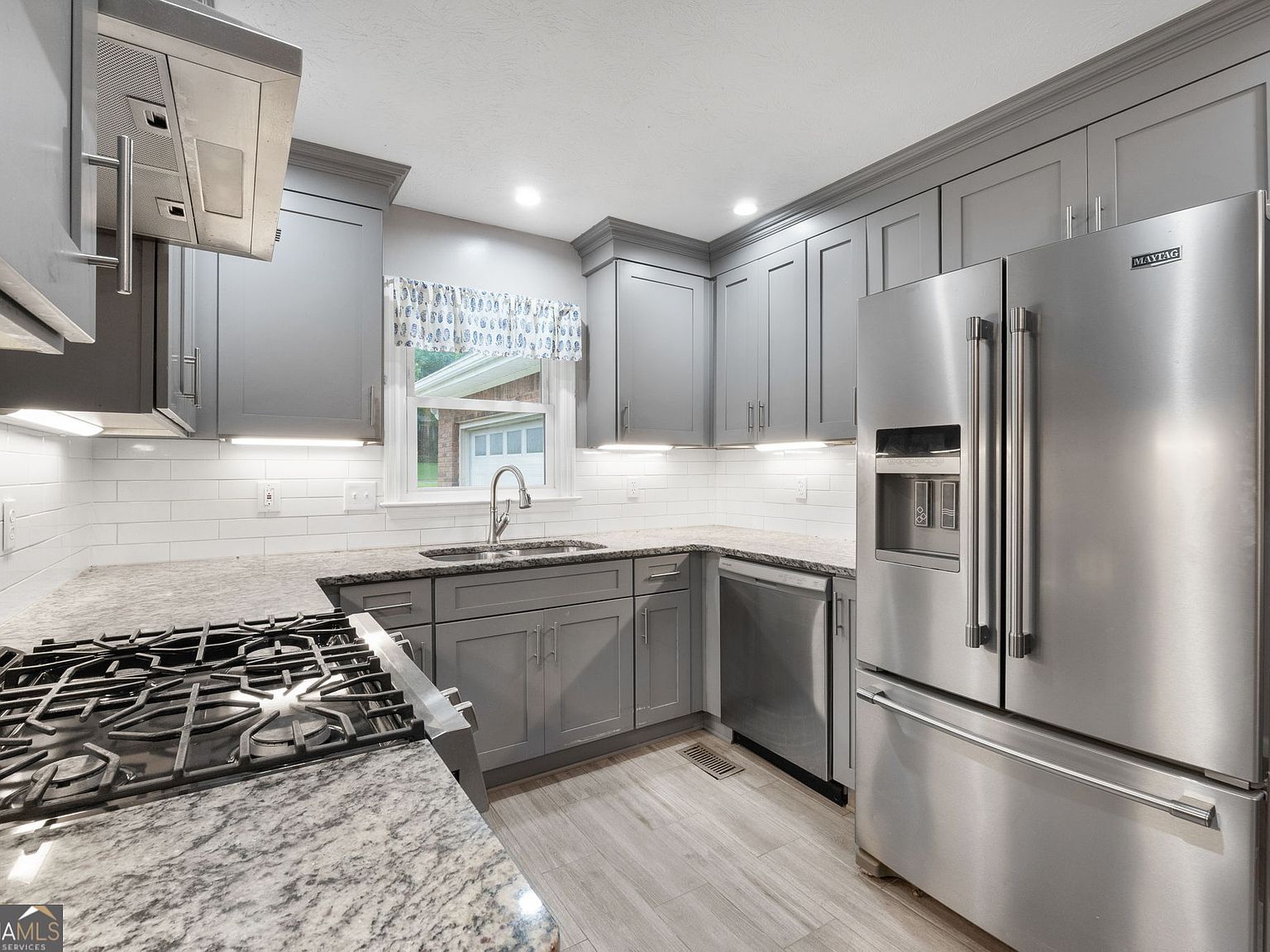 7972 Woods Ln Jonesboro, GA 30236 - Thumbnail 3