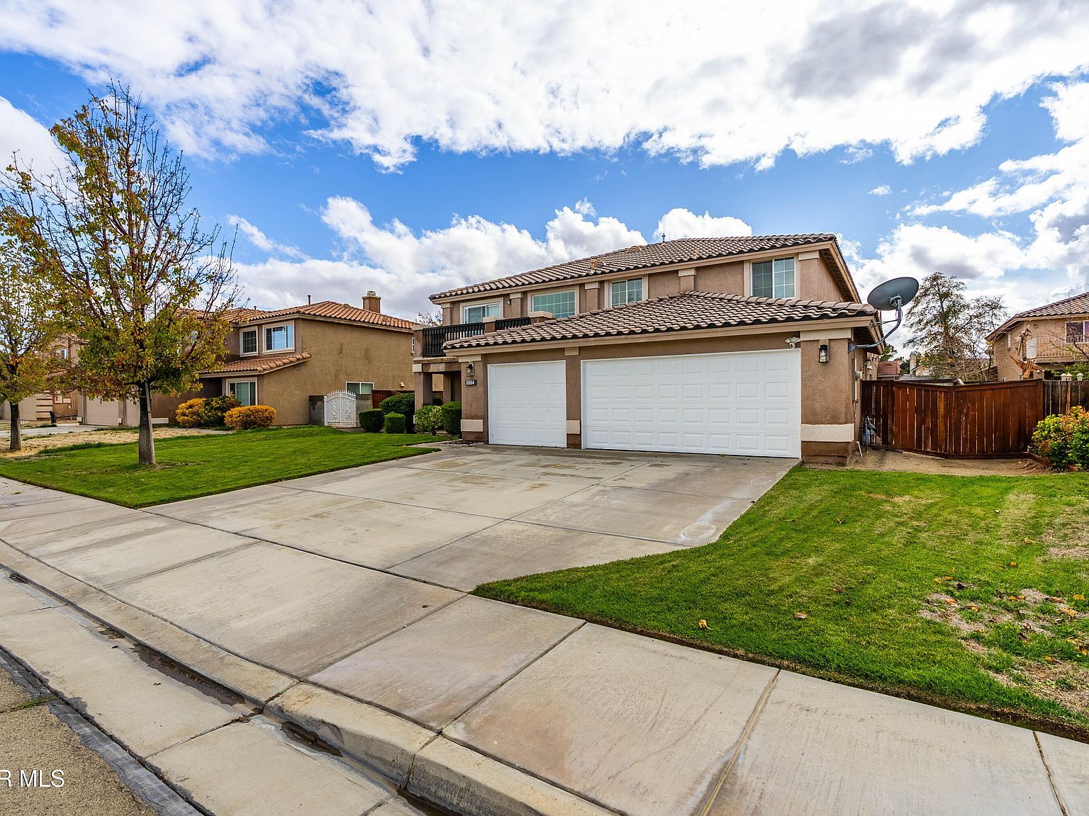 5564 Capri Ct Palmdale, CA 93552 - Thumbnail 3