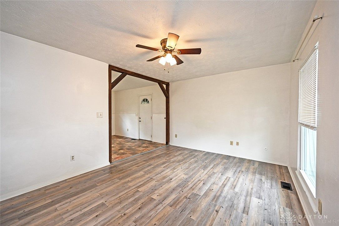 16 Harding Ct Franklin, OH 45005 - Thumbnail 3