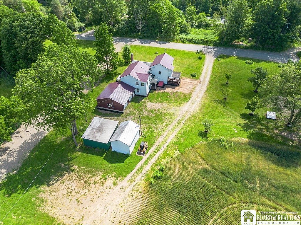 9889 Maltbie Rd Gowanda, NY 14070 - Thumbnail 3