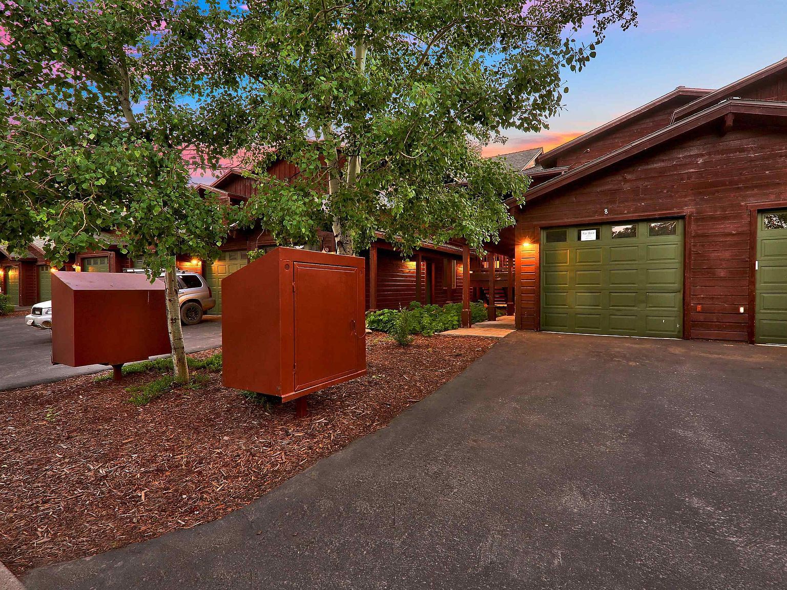 10592 Boulders Rd APT 8 Truckee, CA 96161 - Thumbnail 3