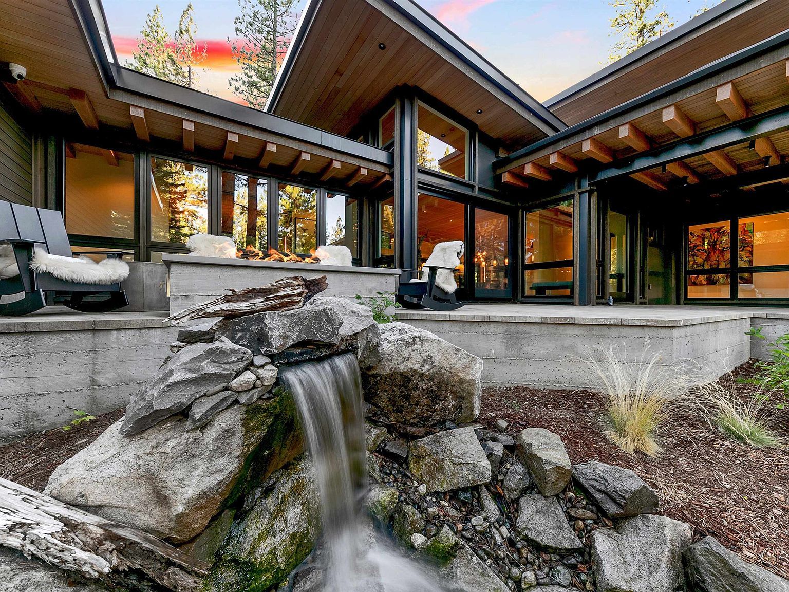 12232 Pete Alvertson Dr Truckee, CA 96161 - Thumbnail 3