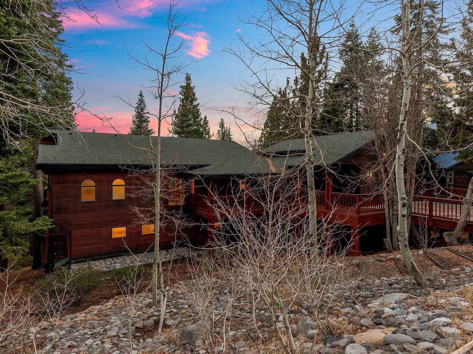 12705 Falcon Point Pl Truckee, CA 96161 - Thumbnail 3