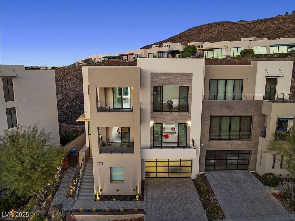 442 Serenity Point Dr Henderson, NV 89012 - Thumbnail 3