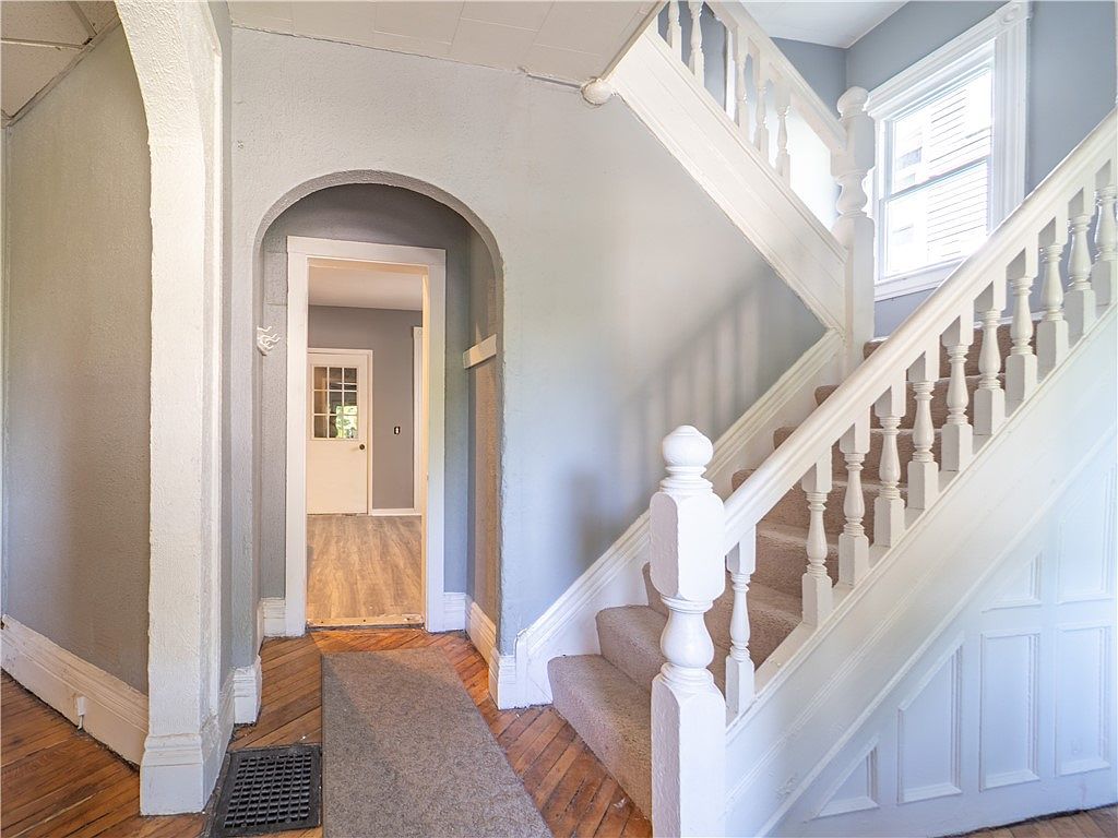 17 Peck St Rochester, NY 14609 - Thumbnail 3